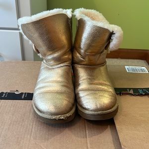 Metallic gold uggs